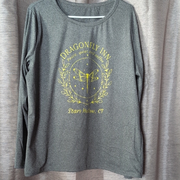 Gray Long Sleeve Tee with Yellow Print - Picture 1 of 2
